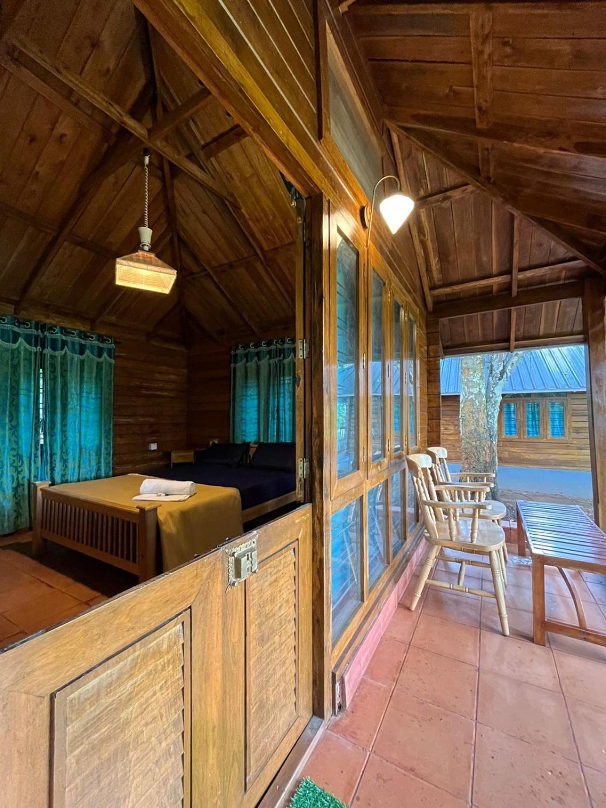 Royal Wooden Villa Mananthavady Ngoại thất bức ảnh