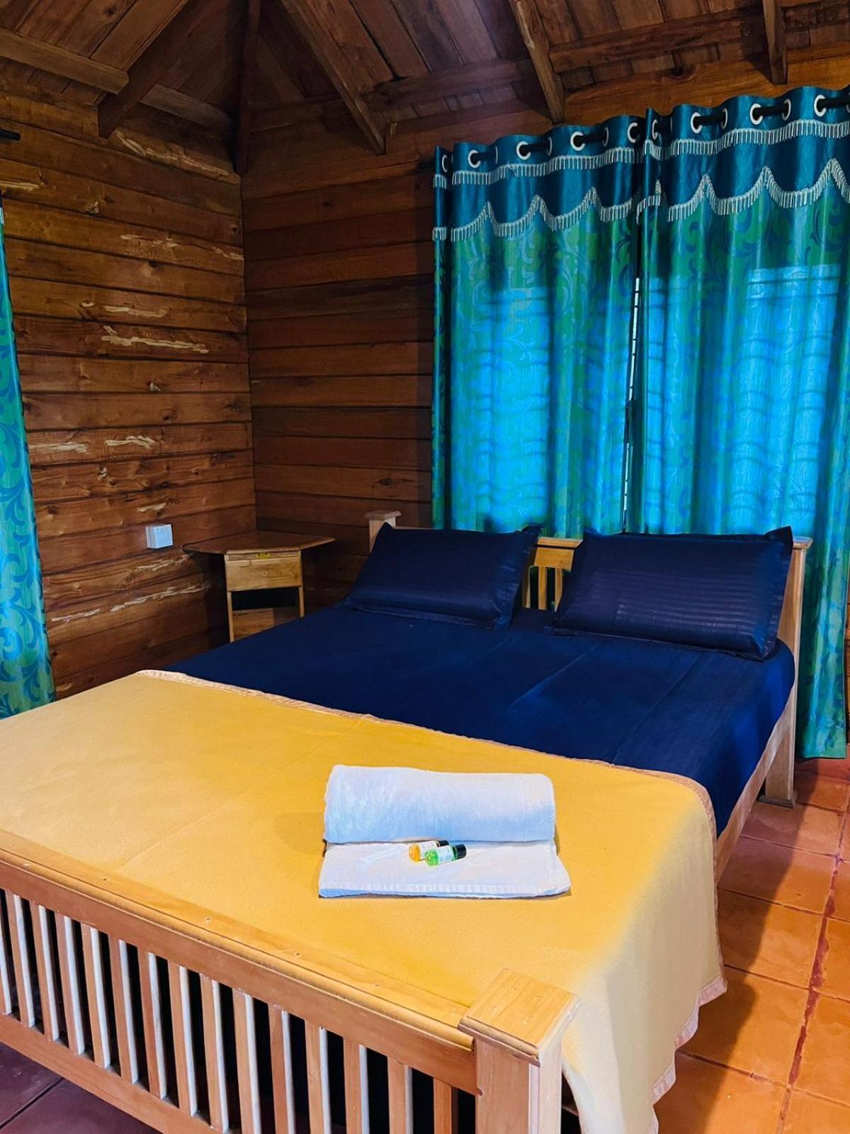 Royal Wooden Villa Mananthavady Ngoại thất bức ảnh